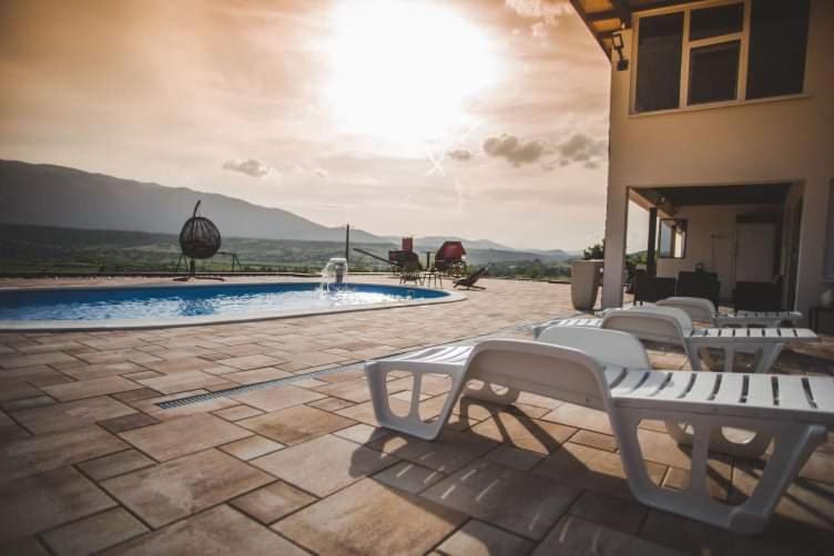 Villa Vanesa Bihac Exterior photo